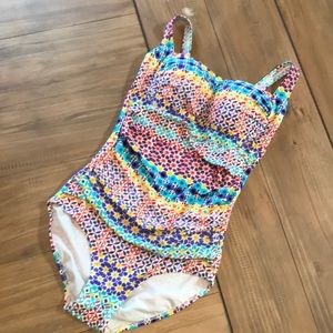 Diviine Modestee size XS one piece swimsuit